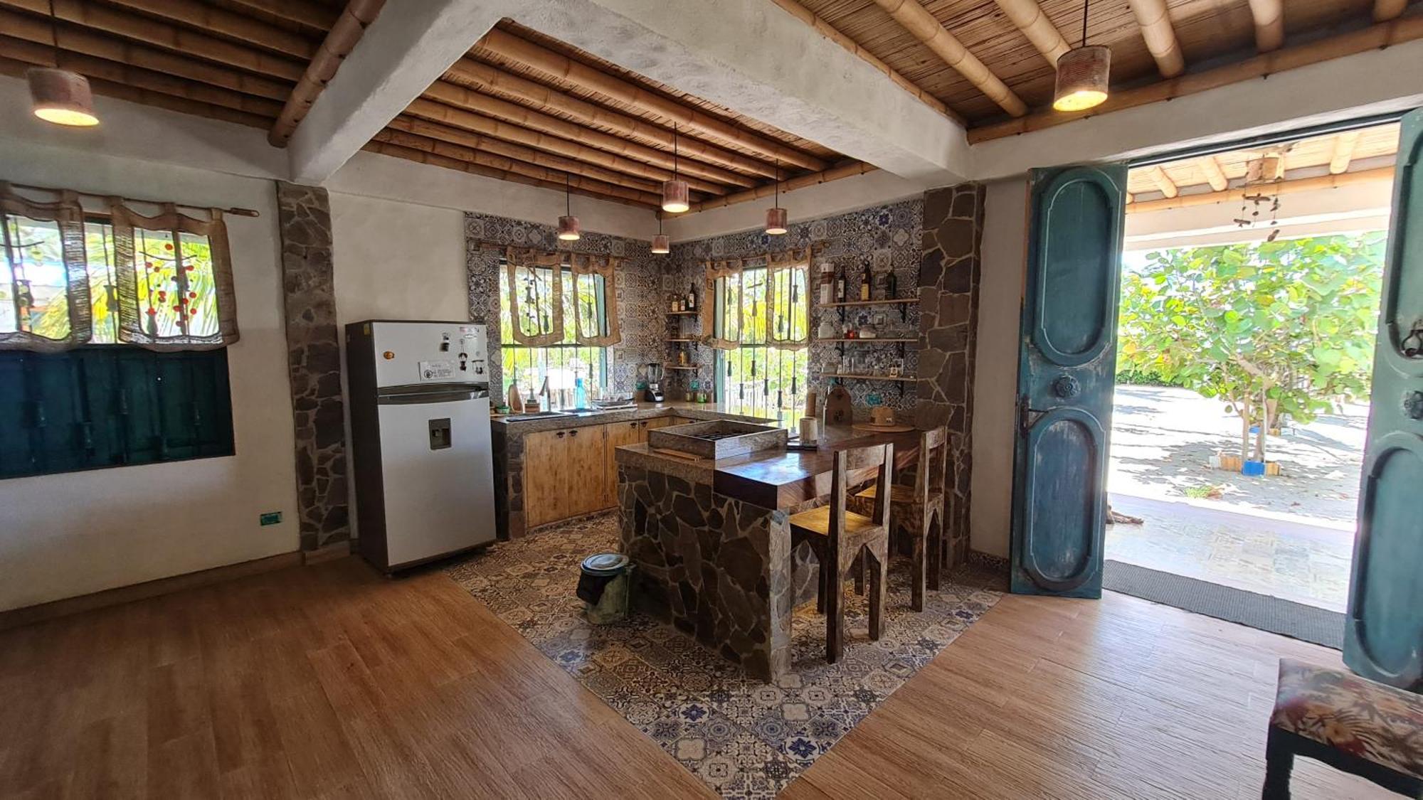 Eco-Hotel Chevere Beach Puebloviejo Extérieur photo